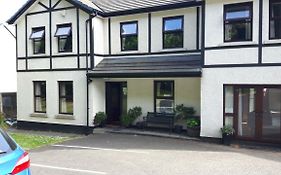 J And J Guest House