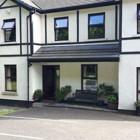 J And J Guest House Ballycastle Exterior photo